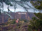 Hollywood_castle_and_sign