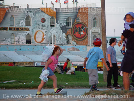 Venice Beach Boardwalk Kids