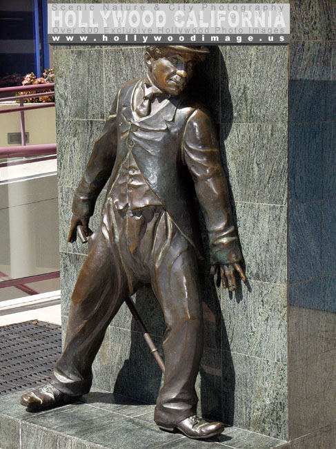 Charlie-Chaplin-Hollywood-1