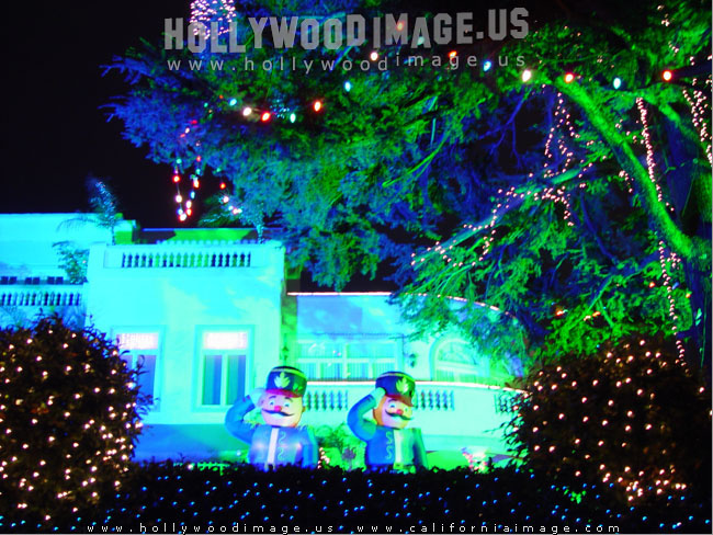 Hollywood_Holidays_Decorations